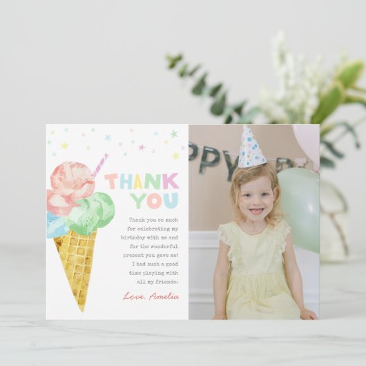 パステルアイスクリーム誕生日フォトサンキューカード 招待状 (スタンド正面)