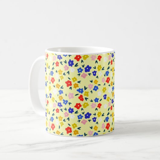 パステルイエローのかわいいお花のデザイン コーヒーマグカップ (正面左)