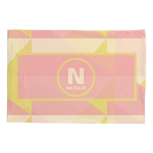 パステルイエローピンクとクリーム幾何学少女の名前 枕カバー (裏面)
