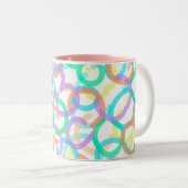 パステルイエローブルーピンク抽象芸術アートハッピービベス ツートーンマグカップ (正面右)