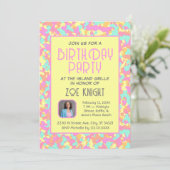 パステルイエロー紙吹雪誕生日パーティーの招待 招待状 (スタンド正面)