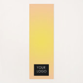 パステルエステティックピーチオレンジイエローグラデーションロゴ ヨガマット (正面)