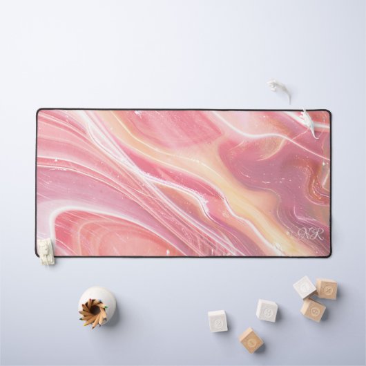 パステルエレガント赤面ピンクモノグラムガーリーマーブリー デスクマット (キッズテーブル)