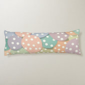パステルカラーのシームレスな水玉模様パターン ボディピロー (裏面)
