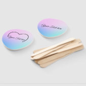 パステルカラーのハートのトップが付いた扇 ハンドファン (組立なし)