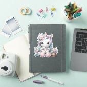 パステルカラーの可愛いユニコーンの人形と花かご シール (iPadカバー)