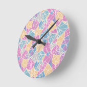 パステルカラーの幾何形状と線 ラウンド壁時計 (傾斜)