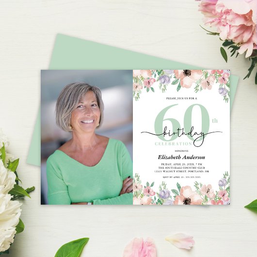 パステルカラーの花の60歳の誕生日パーティー写真入り 招待状