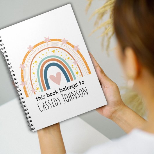 パステルカラーの虹 本は幼児のノートブックに属します ノートブック