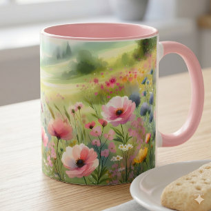パステルカラーの野の花の草原風景 マグカップ