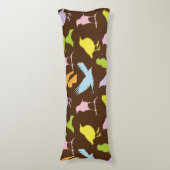 パステルカラーの鳥柄 ボディピロー (正面縦)