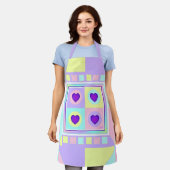 パステルカラー&パープルハートのビート エプロン (着用した状態)