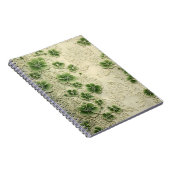 パステルグリーン複雑なレースのアイリッシュパターン ノートブック (右側)