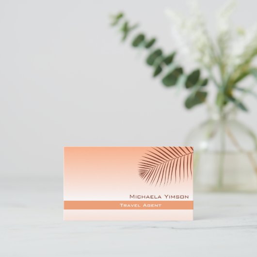 パステルコーラルモダングラディエントとパームシンプルリーフ 名刺 (スタンド正面)