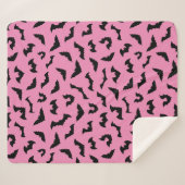 パステルゴシックピンクこうもりパターンハロウィーン シェルパブランケット (正面(横))