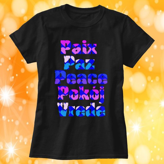 パステルハートの多言語ピースタイポグラフィ Tシャツ