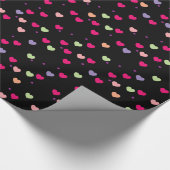 パステルハートパターンオンブラック ラッピングペーパー (角)