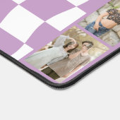 パステルパープルチェッカーボードかわいい名前フォトコラージュ デスクマット (コーナー)