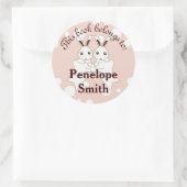 パステルピンクかわいいバニーの子供たち本書は次のものだ ラウンドシール (バッグ)