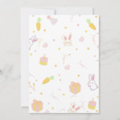 パステルピンクのウサギ 2歳の誕生日 ホップトゥイット招待状 招待状 (裏面)