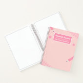 パステルピンクのストライプ タイダイ ネーム スケッチ アート ノートブック (内部)