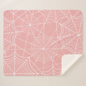 パステルピンクのハロウィンスパイダーウェブ シェルパブランケット (正面(横))