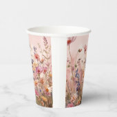 パステルピンクの背景と野の花 紙コップ (右)