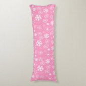 パステルピンクの雪片吹雪 ボディピロー (正面縦)