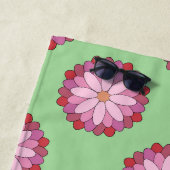 パステルピンクグリーンアジアンメダリオンフローラ ビーチタオル (インサイチュ)