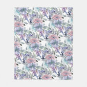 パステルピンクパープルダスティブルーフローラ フリースブランケット (正面)