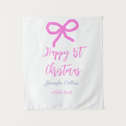 パステルピンクパープルハッピー1stクリスマスボウ名da タペストリー (正面)