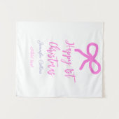 パステルピンクパープルハッピー1stクリスマスボウ名da タペストリー (正面(横))