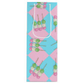 パステルピンクブルー市松模様にダンゴボトル抱き枕 ワインギフトバッグ (正面)