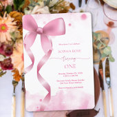 パステルピンクボウベビーガール1st誕生日の美学 招待状