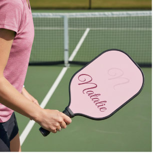 パステルピンク無地の色モノグラムの ピックルボールラケット