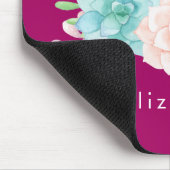 パステルピンク&グリーンフローラブーケオンマゼンタバック マウスパッド (コーナー)