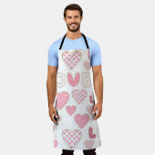 パステルピンク&ホワイトバレンタインデーハート エプロン (着用した状態)