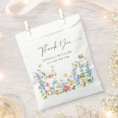 パステルピンク ボヘミア ワイルドフラワーミモザバー フェイバーバッグ (クリップ留めされた状態)