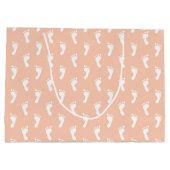 パステルピーチオレンジの行のベビー足 ラージペーパーバッグ (裏面)