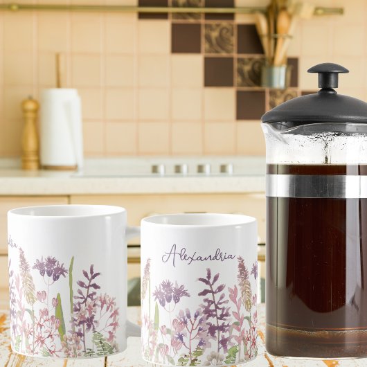 パステルフィールドオブワイルドフラワーズモノグラム コーヒーマグカップ