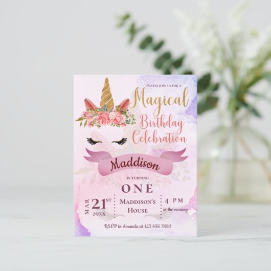 パステルフローラユニコーンキッズファースト誕生日パーティー インビテーションポストカード (スタンド正面)