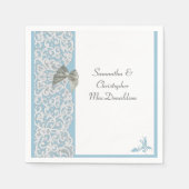 パステルブルーとホワイト伝統的レ結婚ース スタンダードカクテルナプキン (正面)