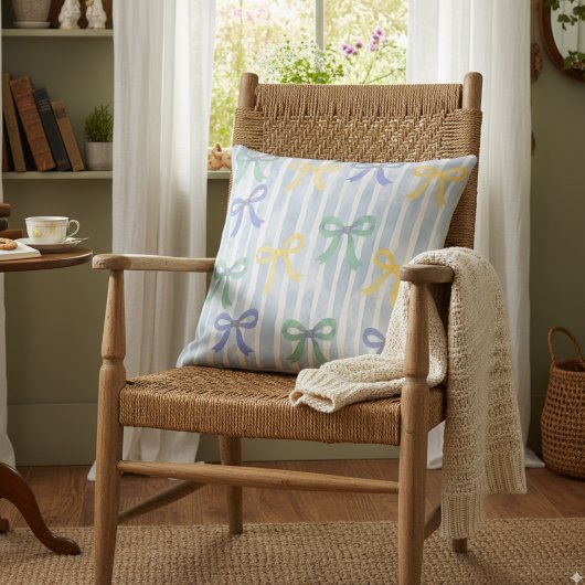 パステルブルーのリボンとボウのコテージ クッション