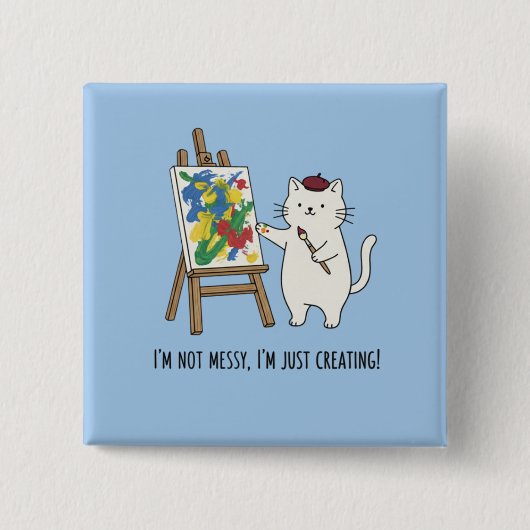 パステルブルーの猫アーティストの抽象的な絵画 缶バッジ (正面)