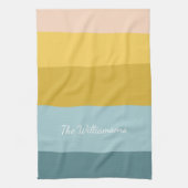 パステルブルーカラーブロックストライプのパーソナライズされた名前 キッチンタオル (縦)