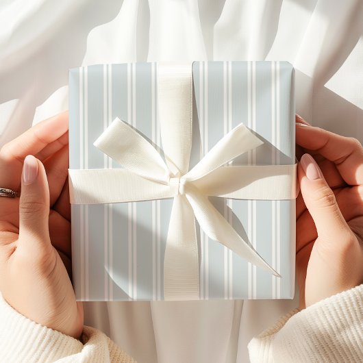 パステルブルーストライプミニマル ラッピングペーパー