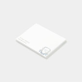 パステルブルーワイルドフラワーウォーターカラークレストモノグラム ポストイット (アングル)