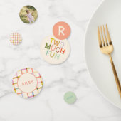 パステルプレイド「2つの多くのおもしろい」第2の誕生日カスタム日 コンフェッティ (グループ)