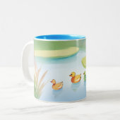 パステルベビーのアヒルが池に入る ツートーンマグカップ (正面左)