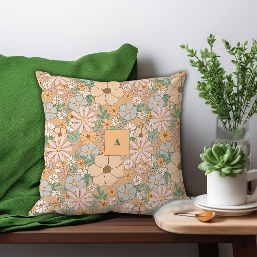 パステルベージュ花柄モノグラム クッション